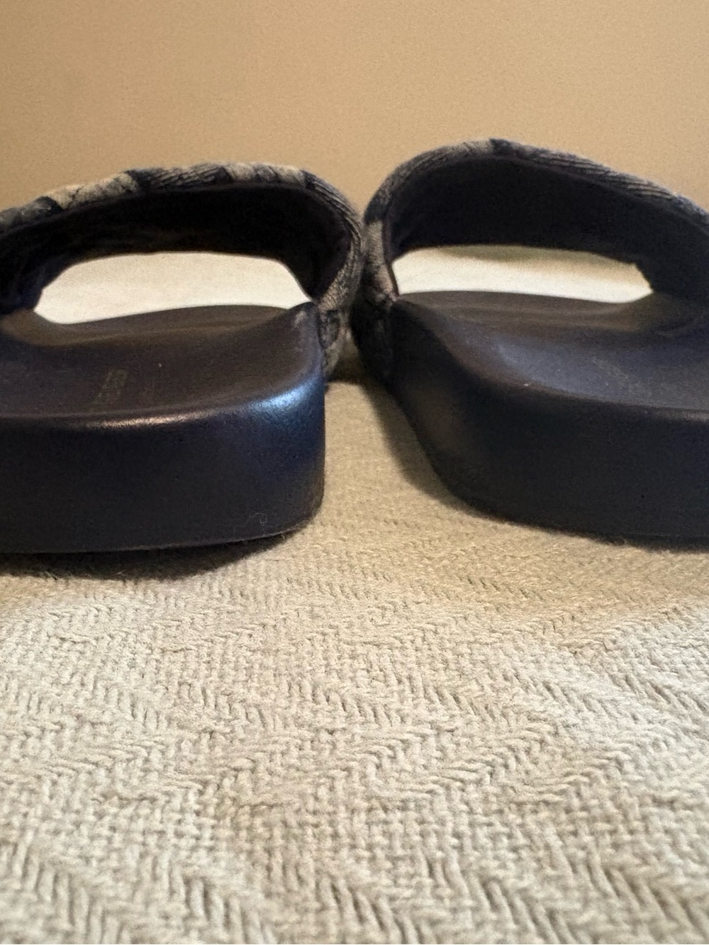 Kurt Geiger London Meena Denim Slide Sandals Woven Pattern Flat EU 42 US W11 / M - Picture 5 of 6